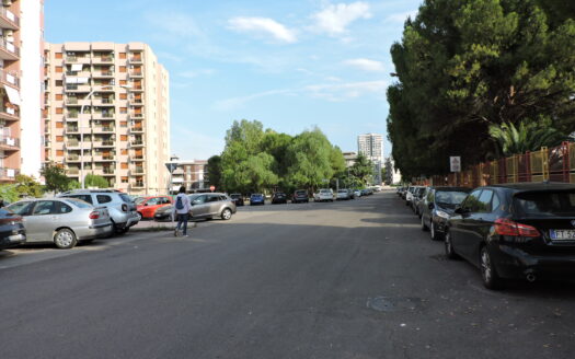 CORSO ITALIA- TARANTO – POSIZIONE STRATEGICA E SERVITISSIMA