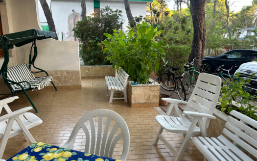 Villa Bifamiliare di 100 mq con Giardino di 600 mq nella Pineta di Castellaneta Marina